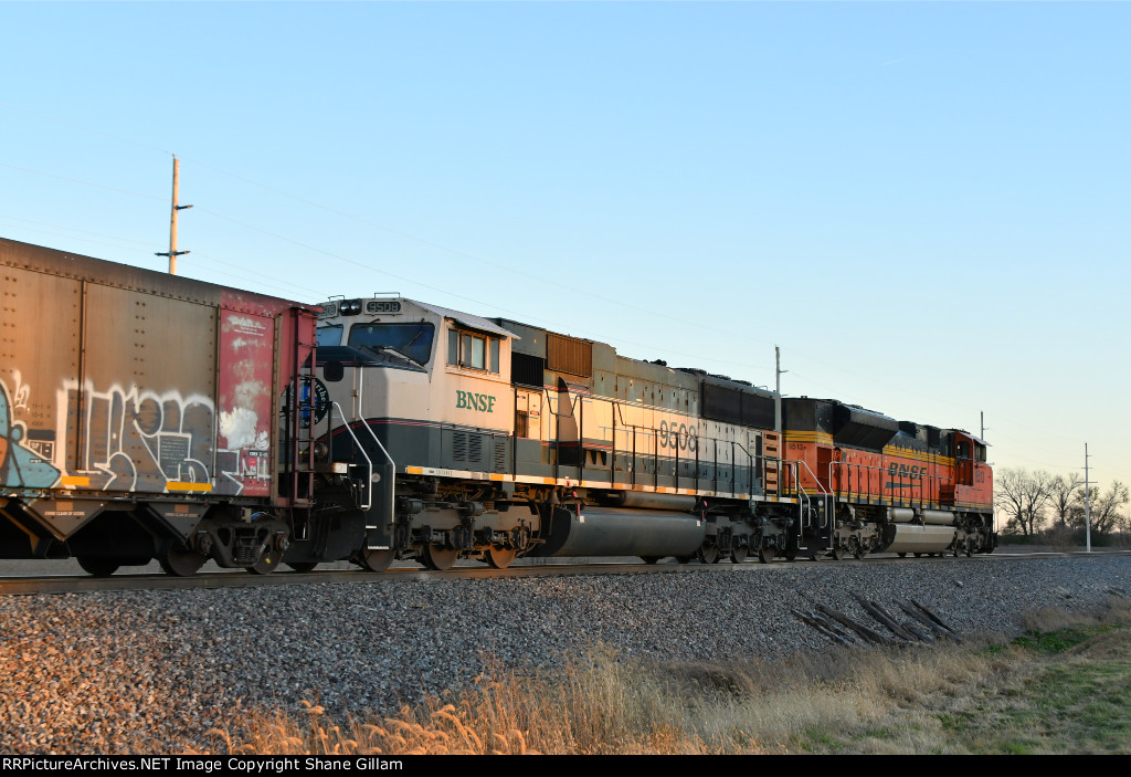 BNSF 9508 Roster shot.